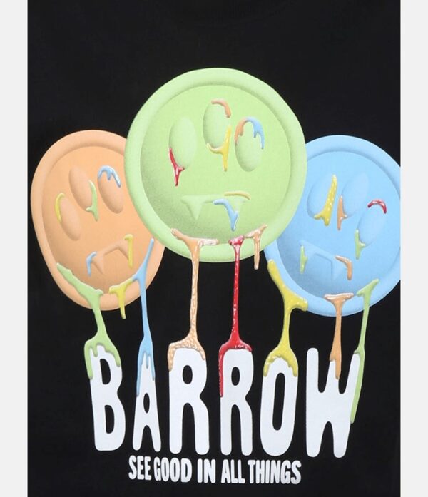 T-shirt barrow