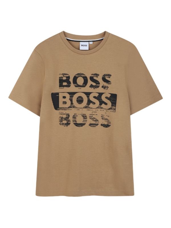 T-shirt boss