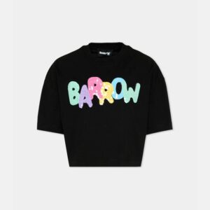 T-shirt barrow
