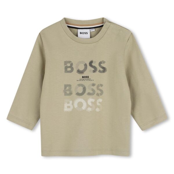 T-shirt boss