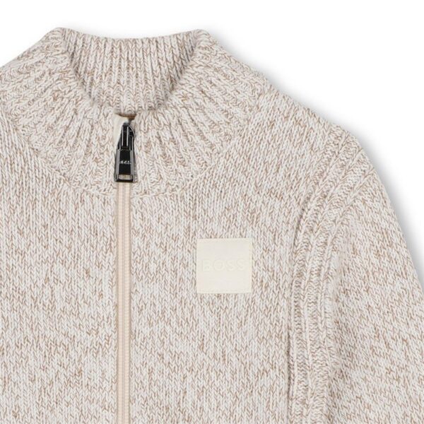 Cardigan boss